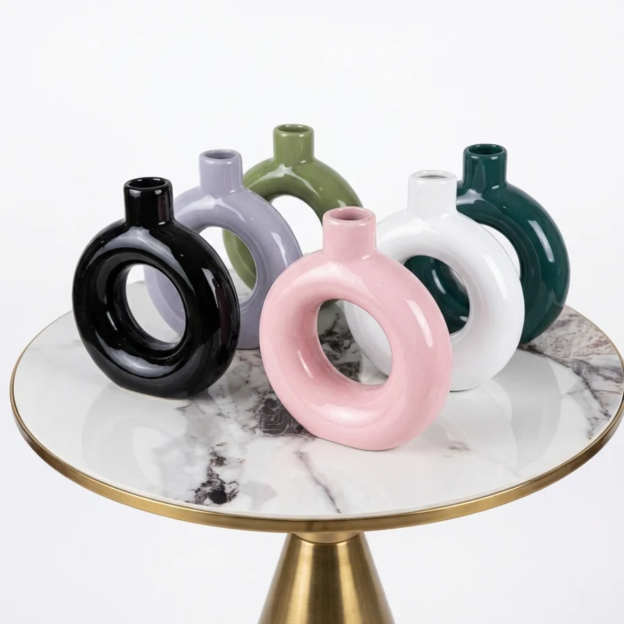 Modern Donut Shape Decorative Flower Vase – Elegant Minimalist Centerpiece